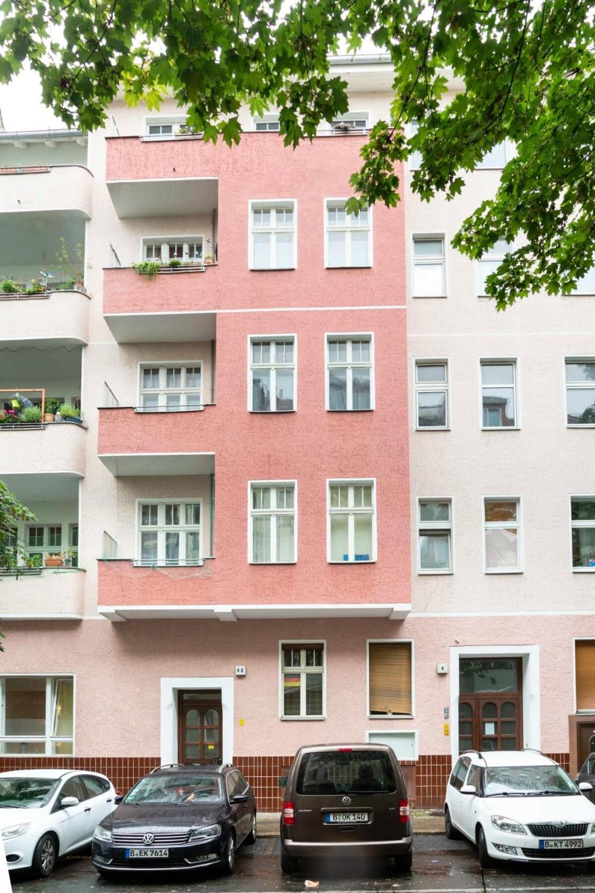 Cozy 2 Room Apartment Next To Hermannstrasse Berlín Exterior foto